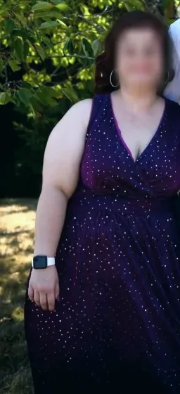 Anneke, 29