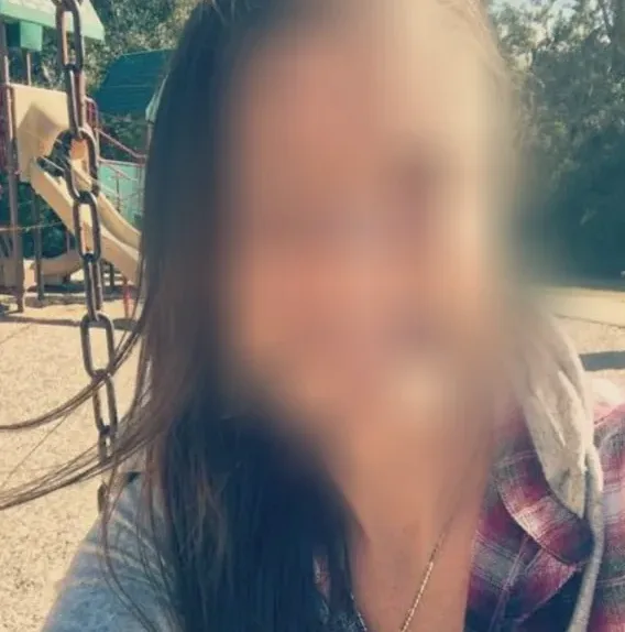 Fleur, 39