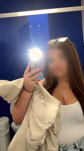 Melissa, 18