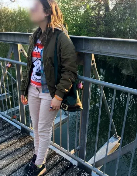 Roos, 24